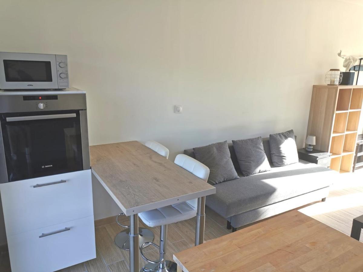 Studio Independant, 10Min Avignon Pujaut Екстер'єр фото