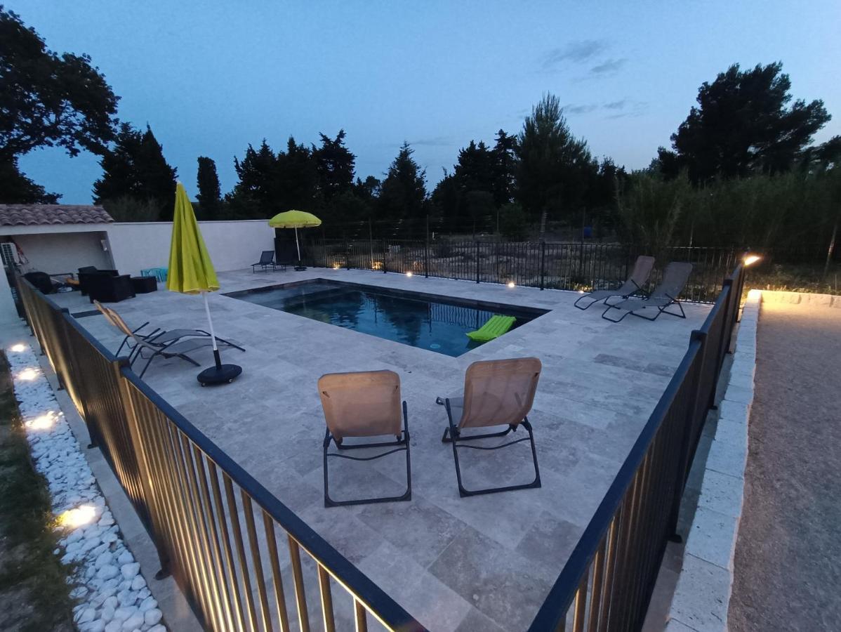 Studio Independant, 10Min Avignon Pujaut Екстер'єр фото